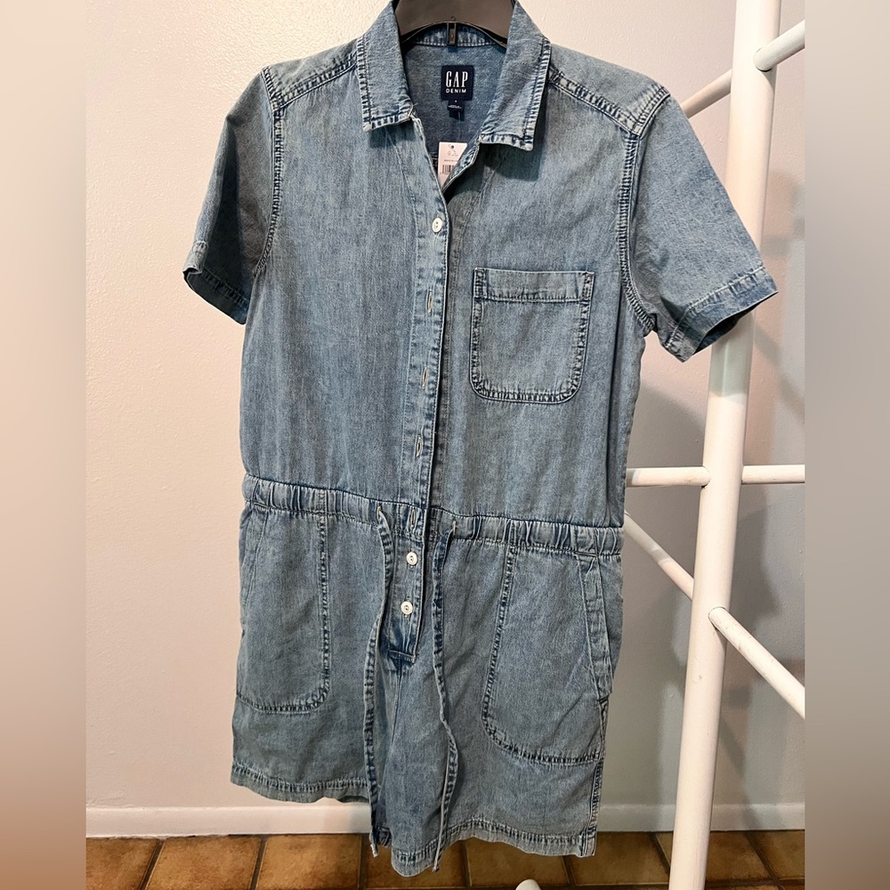 GAP Factory Light Blue Denim Romper shorts